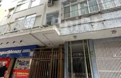 Oportunidade  à venda - apartamento 01 quarto na quadra da praia de copacabana