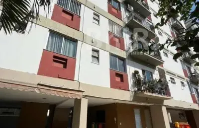 Apartamento 2 quartos com garagem, piscina e área de laser