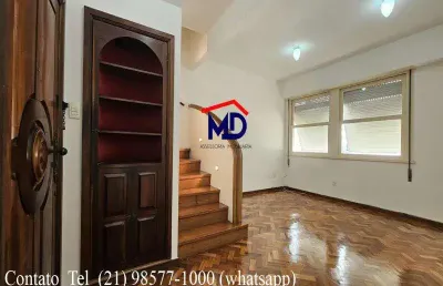 2 quartos duplex, espetaculoar estado de conservação, prédio muito charmoso, ao lado da estação metrô botafogo