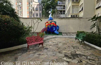 2 quartos duplex, espetaculoar estado de conservação, prédio muito charmoso, ao lado da estação metrô botafogo