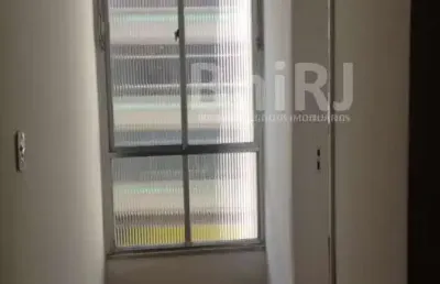 Excelente oportunidade: apartamento sala e quarto separados frente