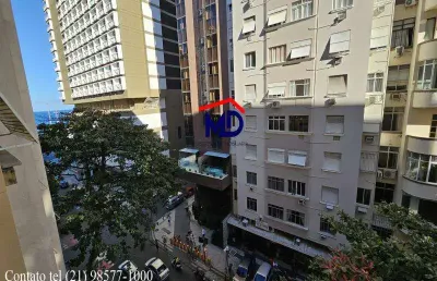 Copacabana, 3 quartos sendo 1 suite, sala ampla, segunda quadra da praia