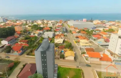 Apartamento 3 dormitórios, 280 metros da praia de itajuba