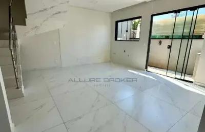 Sobrado na praia de itajuba com 3 dormitórios sendo 1 suíte á venda r$ 490.000,00