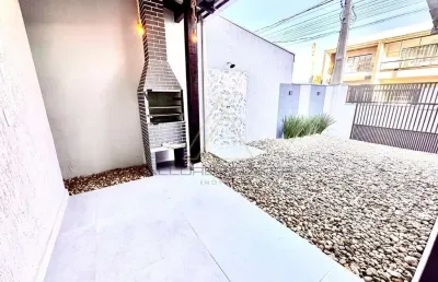 Casa com 3 quartos à venda no itacolomi, balneário piçarras  por r$ 565.000