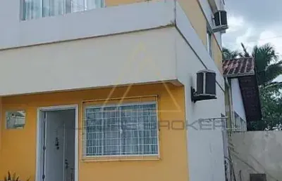 Casa com 2 quartos para alugar na nossa senhora da paz, balneário piçarras  por r$ 2.400