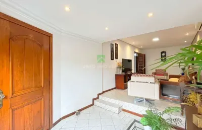 Espetacular casa à venda em porto alegre-rs, no bairro cavalhada: 3 quartos, 1 suíte, 2 salas, 4 banheiros, 6 vagas de garagem, 156 m².