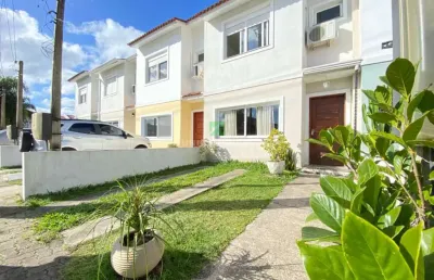 Casa de condomínio, 3 quartos, 1 suíte, 3 salas, 2 vagas, 100m².