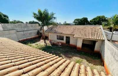 Casa com 3 quartos à venda na Rua Carlos Chagas, 103, Zona 05, Maringá