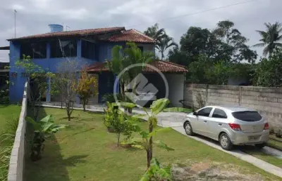 Uma maravilhosa casa , bem localizada pertinho do mar. codigo: 111501