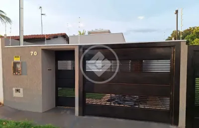 Casa com 2 quartos à venda na Rua Maria Conceição Guimarães, 70, Residencial Oliveira, Campo Grande