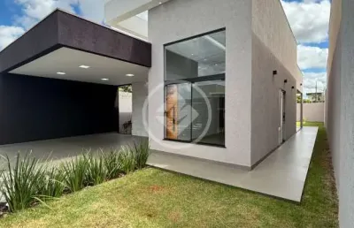 Casa ampla com 03 quartos, sendo 01 suíte disponível. codigo: 100417
