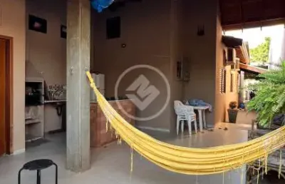 Casa térrea jardim samambaia,, contento área gourmet. codigo: 99714