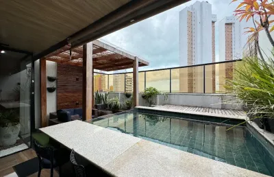 Cobertura duplex em ótima localização na praia de ponta negra