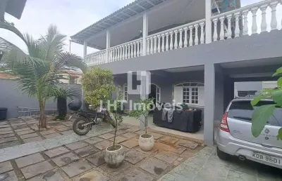 Casa em estilo colonial na região oceânica de niterói