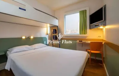 Flat disponível para venda no ibis budget frei caneca, com 12m², 1 dormitório e 1 vaga