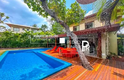 Casa à venda 4 suítes alto padrão em condominio praia do forte