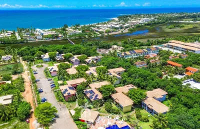 Apartamento à vendatérreo 2/4 itacimirim condomínio com acesso à praia