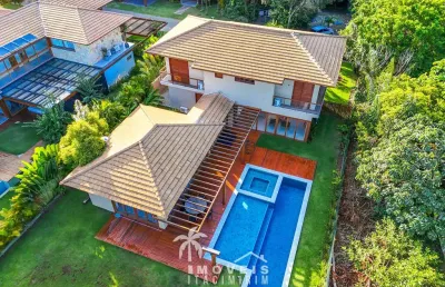 Casa à venda 4 suítes alto padrão em condominio praia do forte