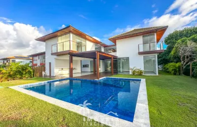 Casa à venda 5 suítes em praia do forte condomínio alto padrão