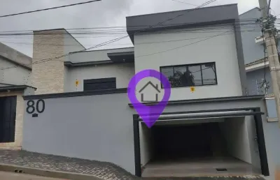 Casa com 3 suítes no bairro ibirá, 235m² de área construída. destaques: hidromassagem, área gourmet com piscina e localização privilegiada
