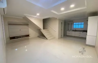 Casa sobrado 03 dormitórios em morretes  -  itapema
