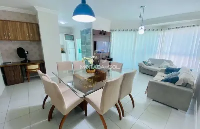 Apartamento 1 suíte e 2 demi com 2 vagas perto da praia