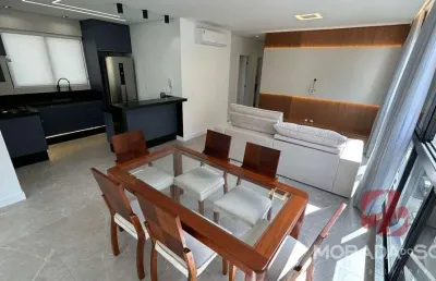 Apartamento mobiliado com área de lazer na meia praia