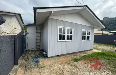 Casa com 4 quartos para alugar em Casa Branca, Itapema 