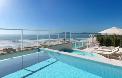 Apartamento com 4 quartos à venda em Meia Praia, Itapema 
