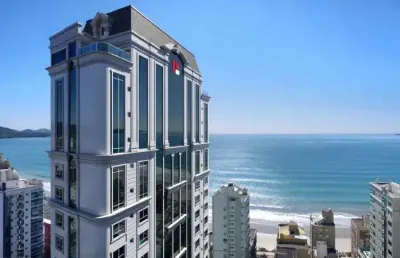 Apartamento com 5 quartos à venda em Meia Praia, Itapema 