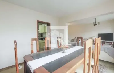 Espaçoso 3 dormitórios com suíte junto à praça da encol.