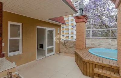 Cobertura ensolarada com piscina privativa e 2 vagas no mont?serrat