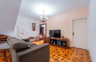 Confortável casa tipo para venda em planalto paulista com 3 quartos, sendo 1 suíte, 180m²