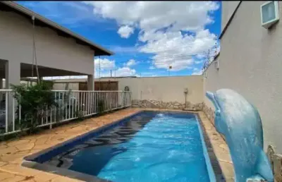 Casa com 4 quartos à venda na rua abrão asmar, parque brasília, anápolis, 429 m2 por r$ 1.200.000