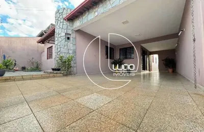Casa com 4 quartos à venda na rua isaura batista, batista, anápolis, 340 m2 por r$ 750.000