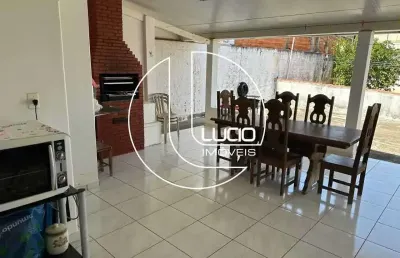Casa com 3 quartos à venda na avenida antônio xavier nunes, vila nossa senhora d'abadia, anápolis, 425 m2 por r$ 580.000