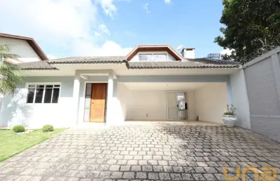 Casa em condominio em santa felicidade com 208,39 m²