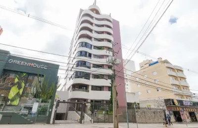 Apartamento com 2 quartos sendo 1 suíte, próximo ao hospital d