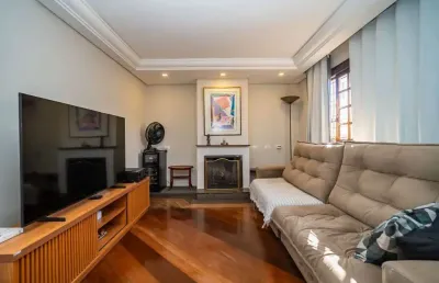 Casa com 8 quartos à venda na Rua Flávio Dallegrave, 77, Boa Vista, Curitiba