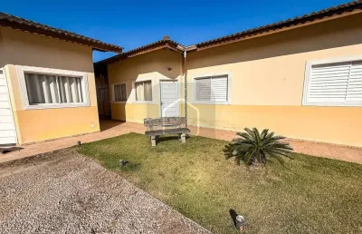 Casa com 2 quartos à venda no Balneário dos Golfinhos, Caraguatatuba 