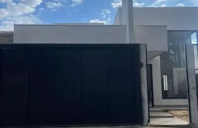 Casa térrea à venda no jardim monte rei em maringá – 3 suítes e piscina aquecida