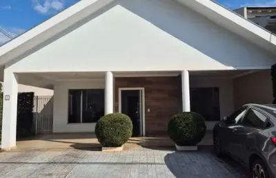 Casa térrea à venda em maringá no condomínio delta ville ii com 3 suítes