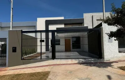 Vende-se casa com 3 quartos no jardim freitas – zona norte – maringá pr