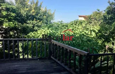 Casa com 5 quartos à venda na rua comendador martinelli, grajaú, rio de janeiro, 314 m2 por r$ 800.000