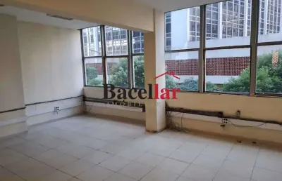 Ponto comercial com 4 salas para alugar na rua morais e vale, centro, rio de janeiro, 277 m2 por r$ 2.775