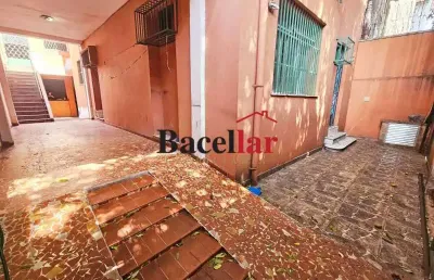 Casa comercial com 3 salas à venda na avenida paulo de frontin, praça da bandeira, rio de janeiro, 301 m2 por r$ 600.000
