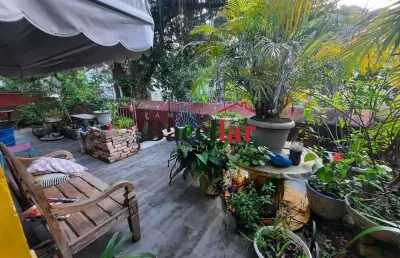 Casa com 5 quartos à venda na rua aureliano portugal, rio comprido, rio de janeiro, 321 m2 por r$ 840.000