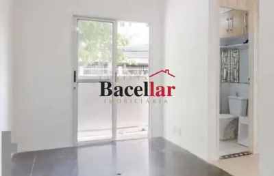 Apartamento com 2 quartos à venda na rua general bruce, são cristóvão, rio de janeiro, 47 m2 por r$ 240.000