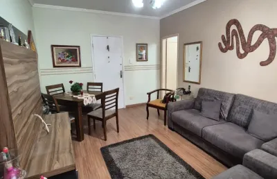 Ótimo apartamento 2 dormitórios, no coração do gonzaga. 1o andar